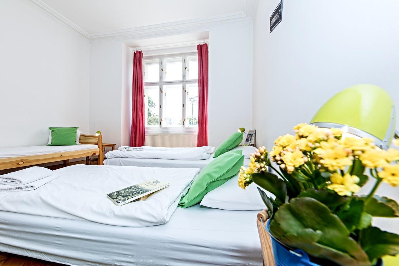 Chill Hill Apartments Prague Ngoại thất bức ảnh